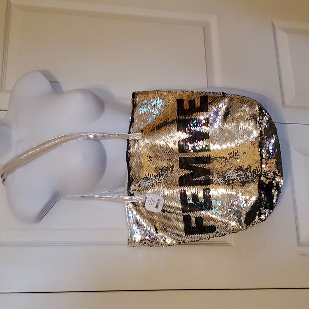 REVERSIBLE SEQUINS "FEMME" BAG NWT